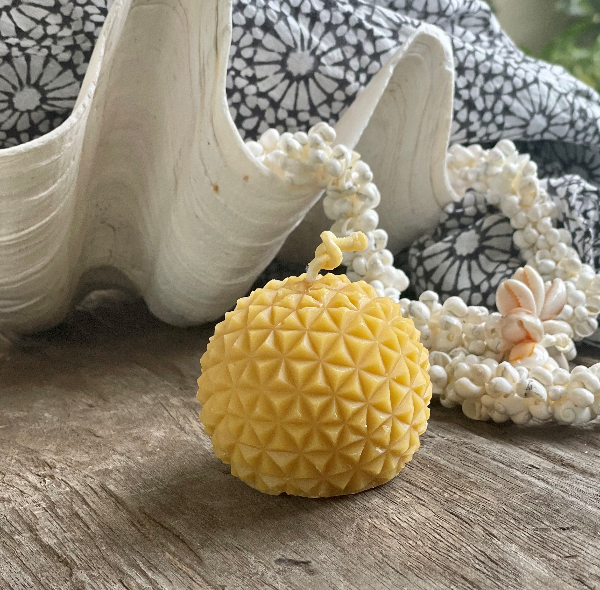 Petite Sphere Beeswax Candle, Natural