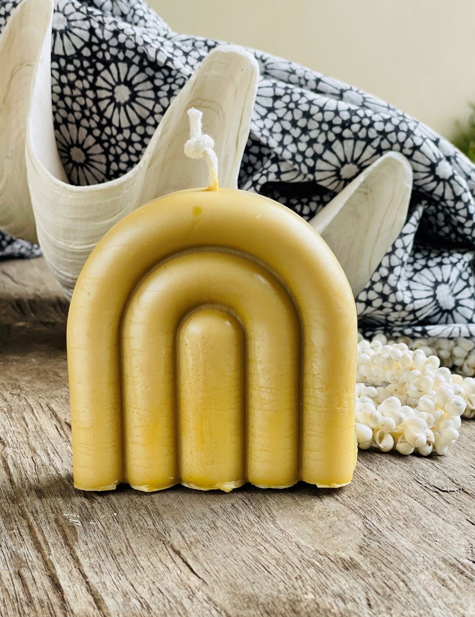 Kona Rainbow Beeswax Candle, Natural