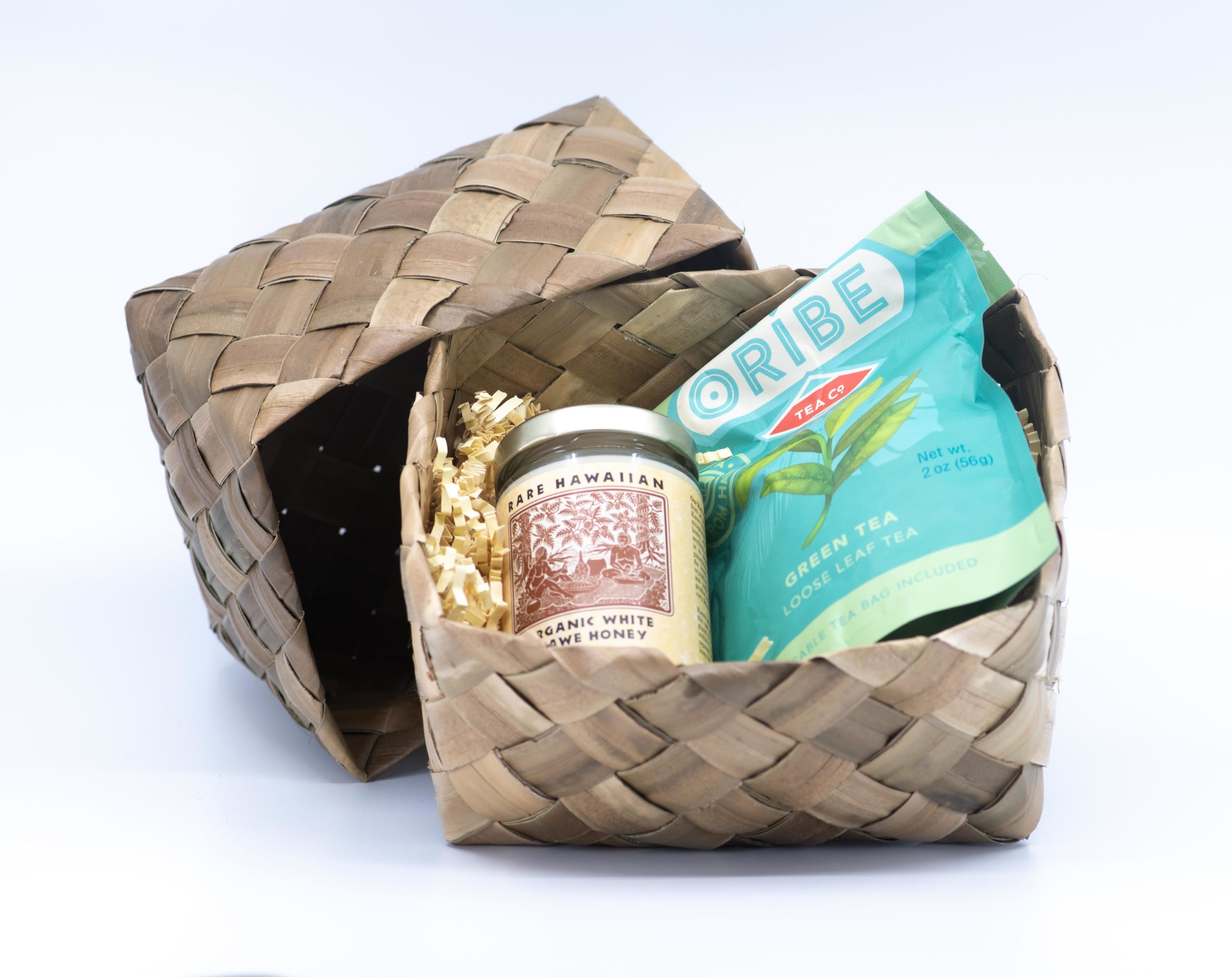 Mauna Loa Gift Basket